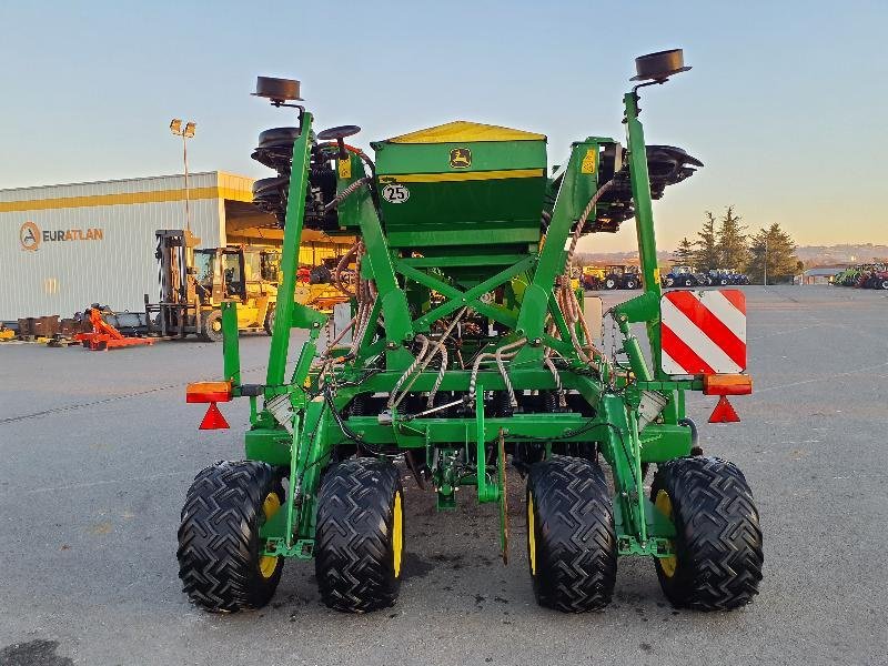 Direktsaatmaschine типа John Deere 750A, Gebrauchtmaschine в ANTIGNY (Фотография 4)