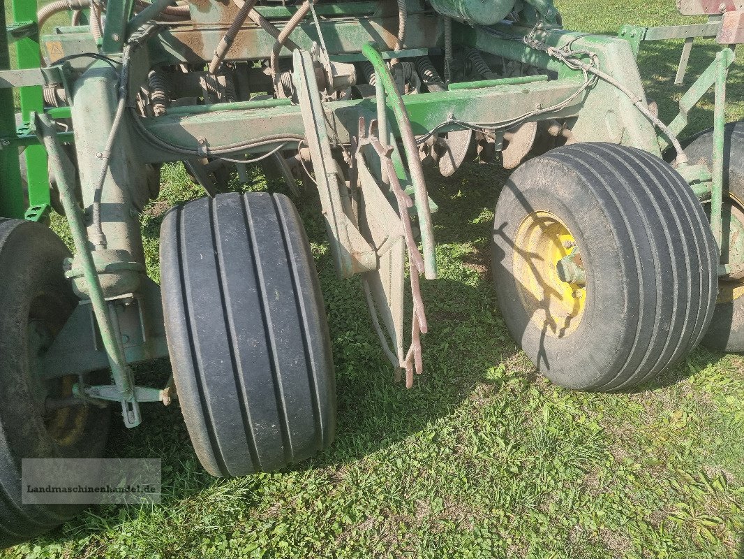 Direktsaatmaschine van het type John Deere 750A, Gebrauchtmaschine in Burg/Spreewald (Foto 12)