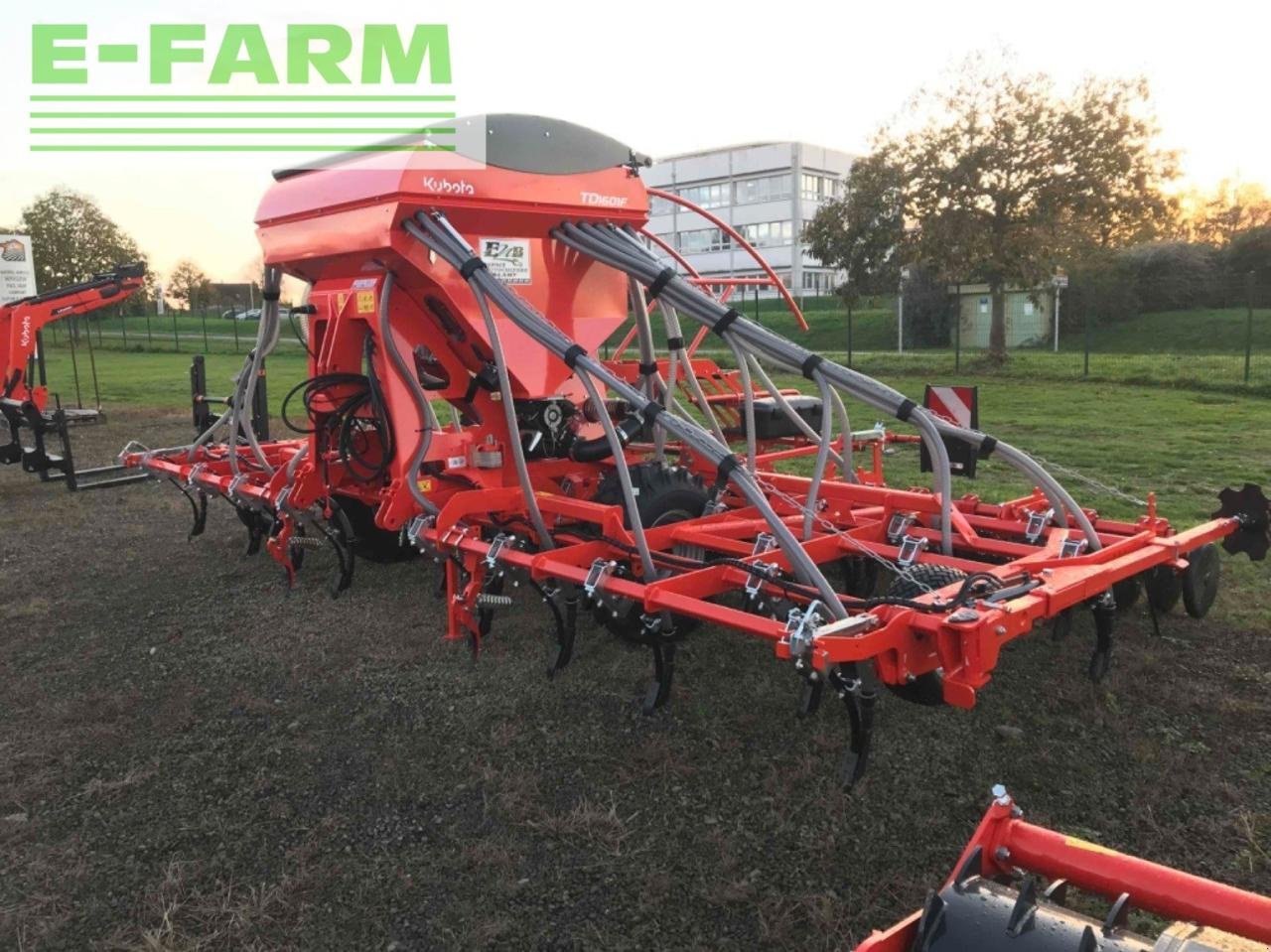 Direktsaatmaschine van het type Kubota semoir à grains td1601f kubota, Gebrauchtmaschine in ST CLAIR SUR ELLE (Foto 2)