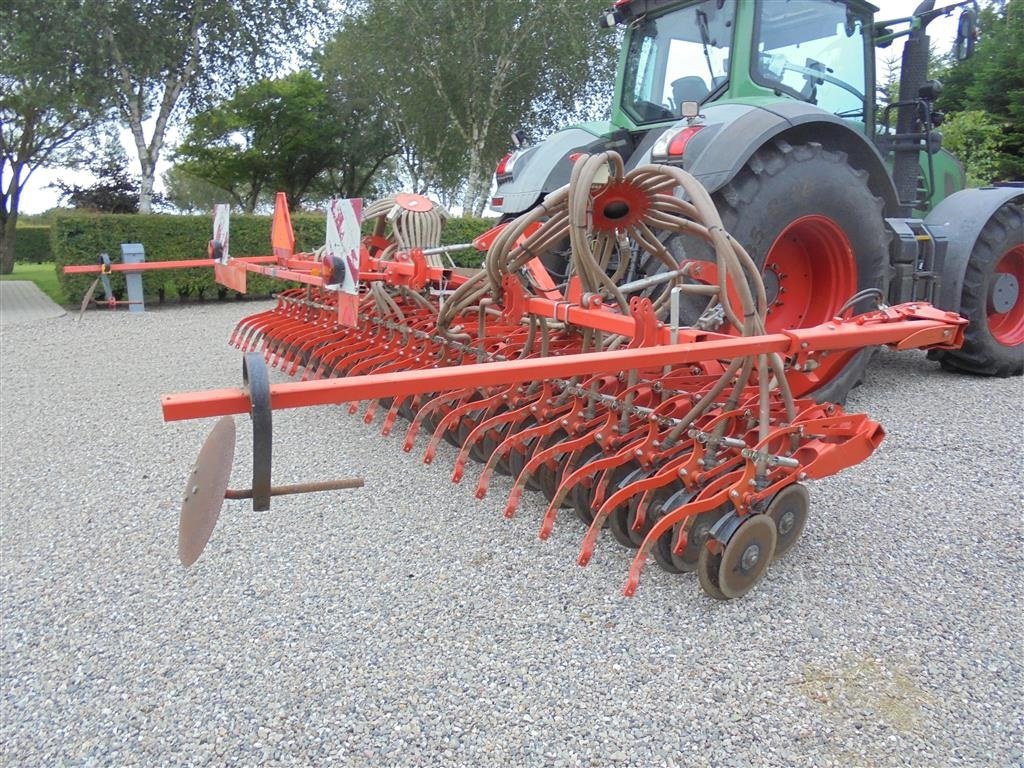 Direktsaatmaschine del tipo Kuhn 6m MODULINER ML2800 Skiveskærsbom 6 mtr, Gebrauchtmaschine en Vojens (Imagen 1)