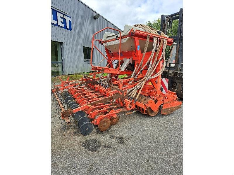 Direktsaatmaschine van het type Kuhn COMBINE SEMIS, Gebrauchtmaschine in PLUMELEC (Foto 3)