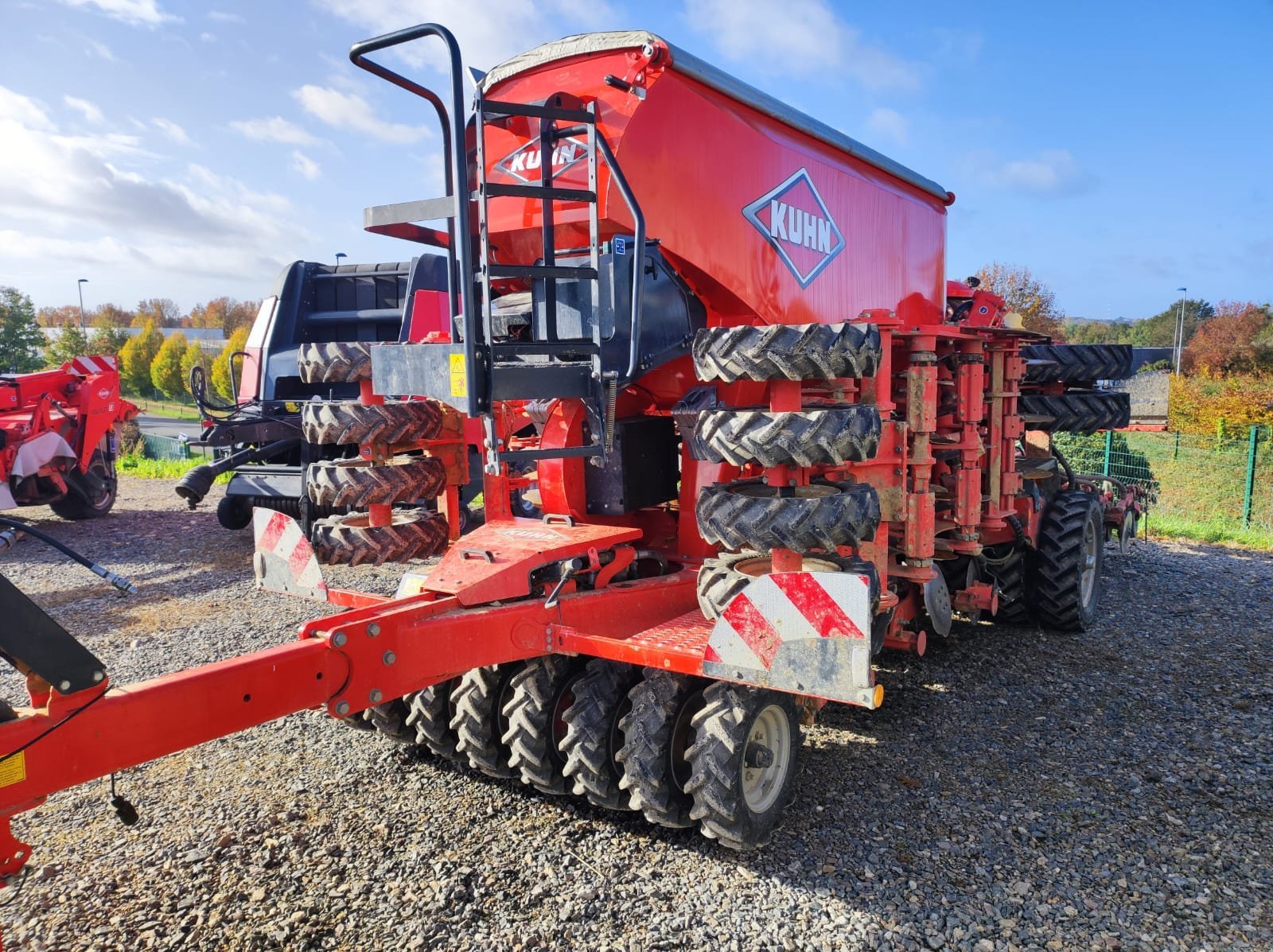 Direktsaatmaschine del tipo Kuhn ESPRO 4000 RC, Gebrauchtmaschine en Noyen sur Sarthe (Imagen 1)