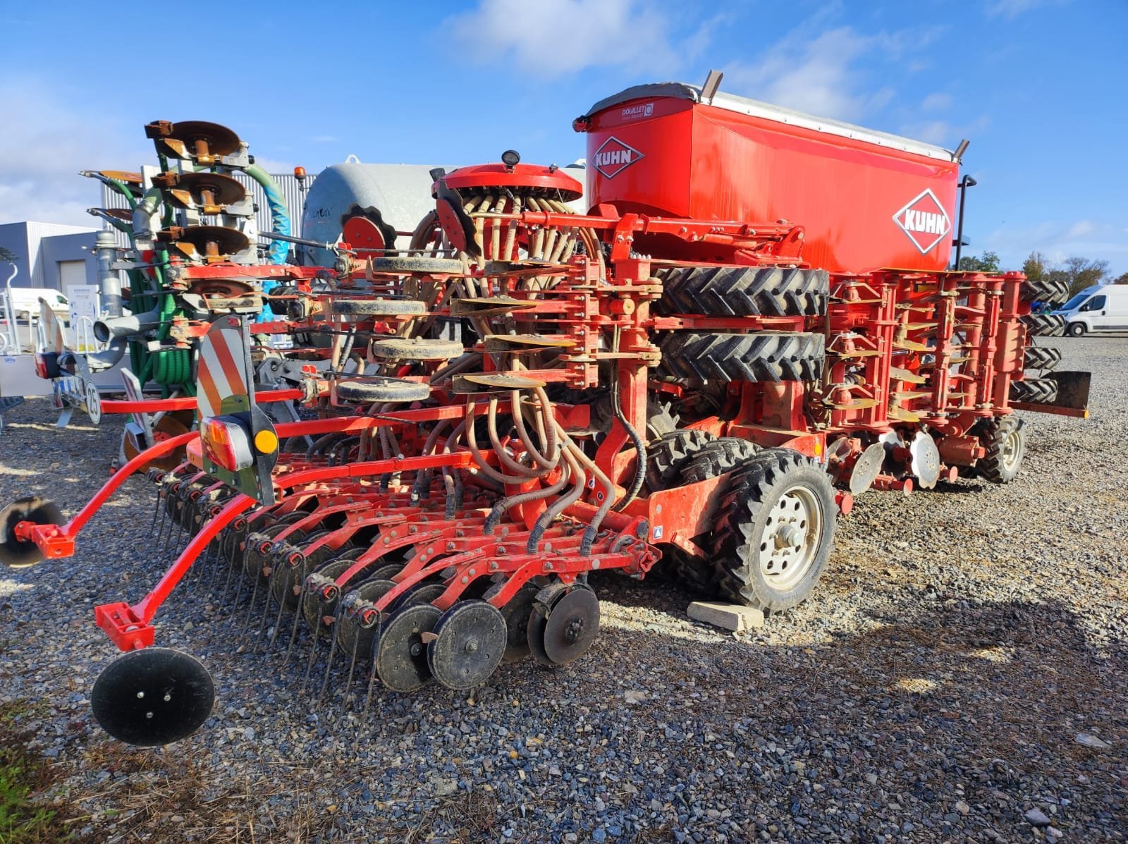 Direktsaatmaschine van het type Kuhn ESPRO 4000 RC, Gebrauchtmaschine in Le Horps (Foto 3)