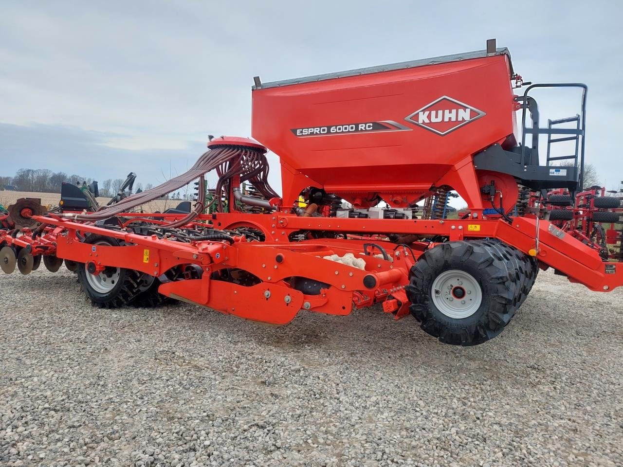 Direktsaatmaschine van het type Kuhn Espro 6000 RC "Mix" Vistaflow, Gebrauchtmaschine in Hammel (Foto 6)