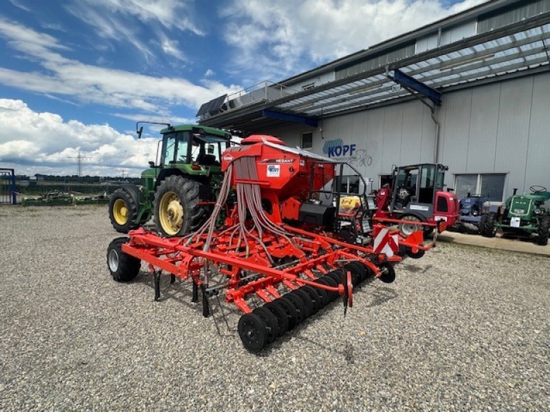 Direktsaatmaschine del tipo Kuhn Megant 602R/40  6m 15 cm 240 Hektar, Gebrauchtmaschine en Schutterzell (Imagen 3)