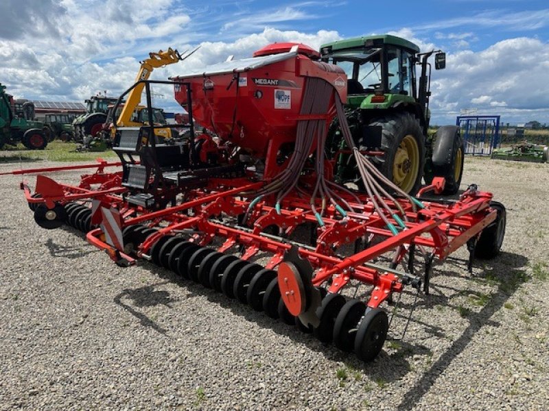 Direktsaatmaschine van het type Kuhn Megant 602R/40  6m 15 cm 240 Hektar, Gebrauchtmaschine in Schutterzell (Foto 2)