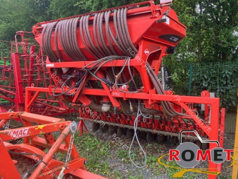 Direktsaatmaschine del tipo Kuhn VENTALC302, Gebrauchtmaschine In Gennes sur glaize (Immagine 2)