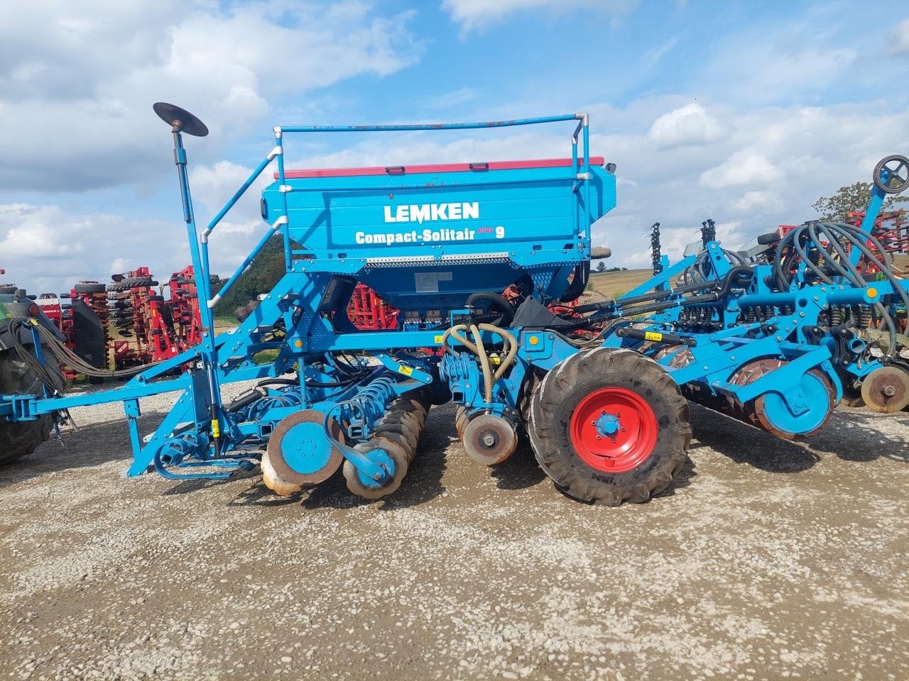 Direktsaatmaschine du type Lemken COMPACT-SOLITAIR 9/400 HD, Gebrauchtmaschine en Hammel (Photo 3)