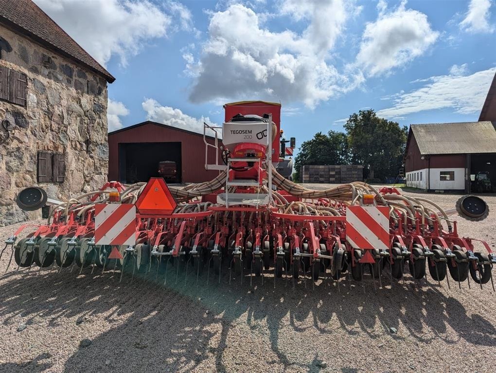 Direktsaatmaschine van het type Pöttinger Terrasem C6 Fertilizer Kun 2750 ha, med overbygning + kørsel efter tildelingskort, Gebrauchtmaschine in Sabro (Foto 6)