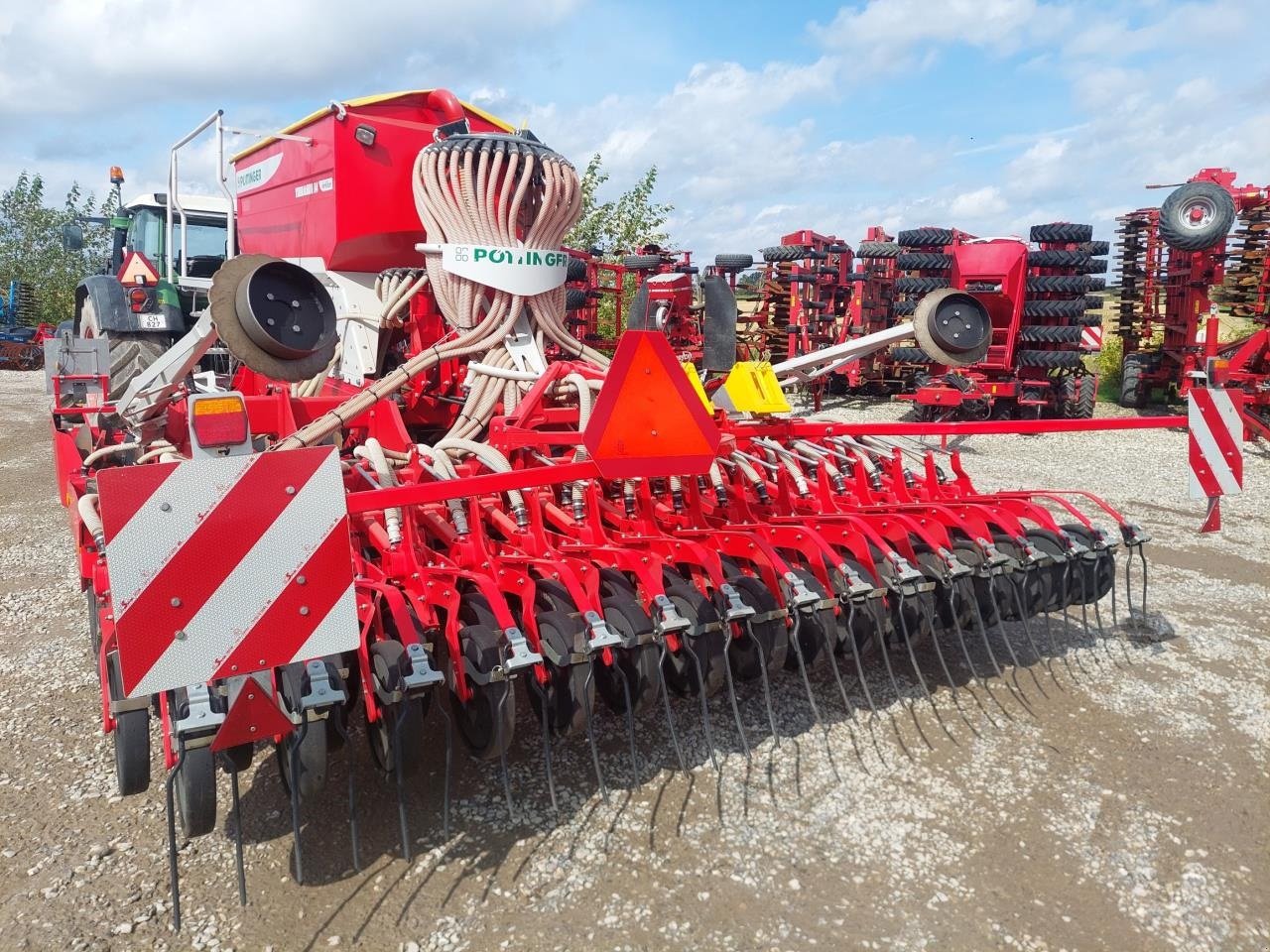 Direktsaatmaschine des Typs Pöttinger Terrasem R4 Fertilizer, Gebrauchtmaschine in Hammel (Bild 5)