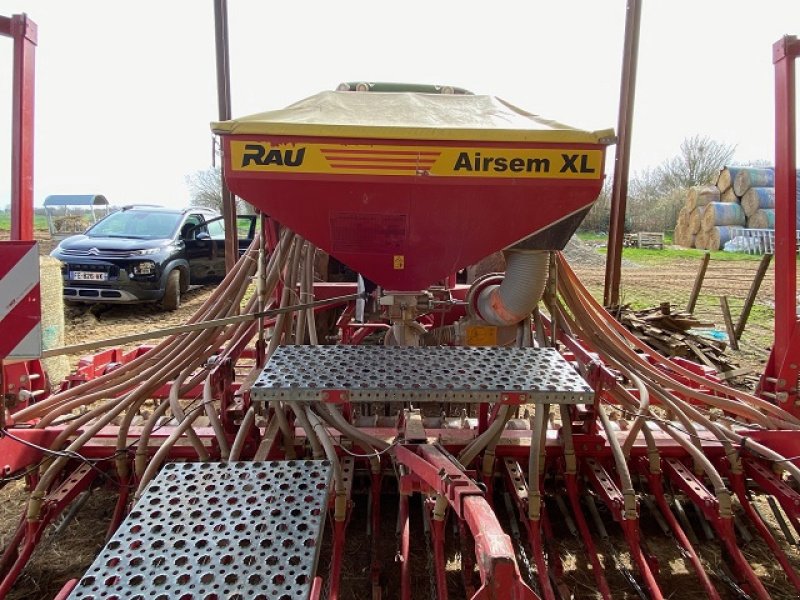 Direktsaatmaschine van het type Rau COMBINE, Gebrauchtmaschine in LE PONT CHRETIEN (Foto 3)