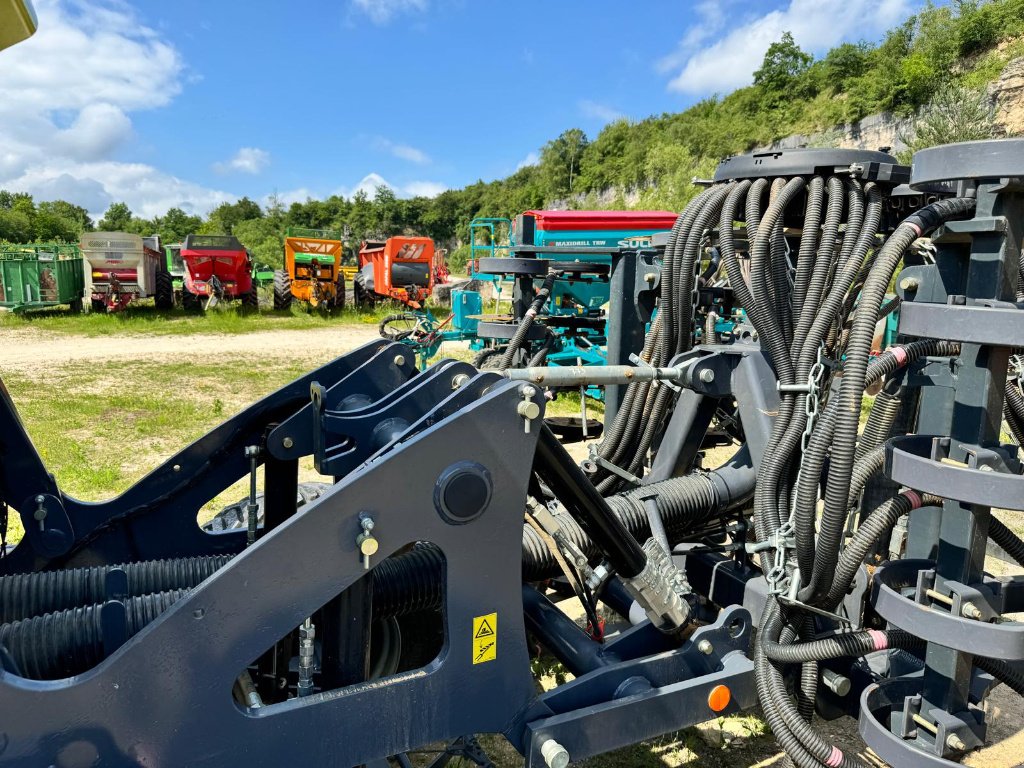 Direktsaatmaschine of the type Sky MAXI DRILL W 4000, Gebrauchtmaschine in Lérouville (Picture 11)