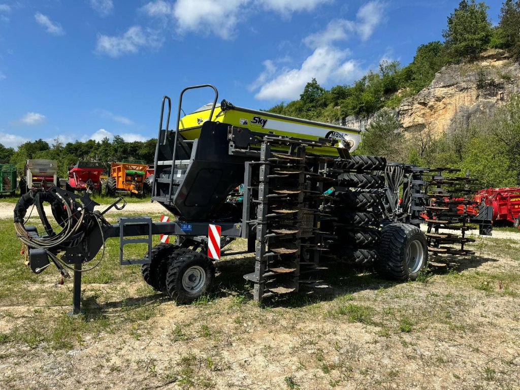 Direktsaatmaschine van het type Sky MAXI DRILL W 4000, Gebrauchtmaschine in Lérouville (Foto 1)