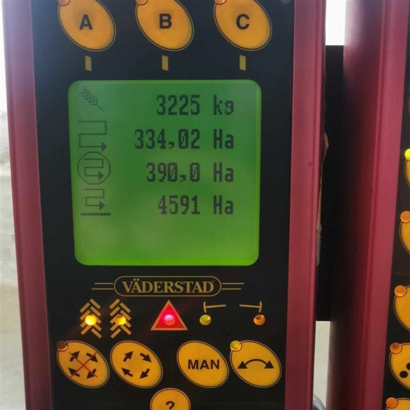 Direktsaatmaschine del tipo Väderstad Rapid A800 S med fylde snegl, stor såsæt til små penge med kun 4591 hektar, Gebrauchtmaschine en Lintrup (Imagen 2)