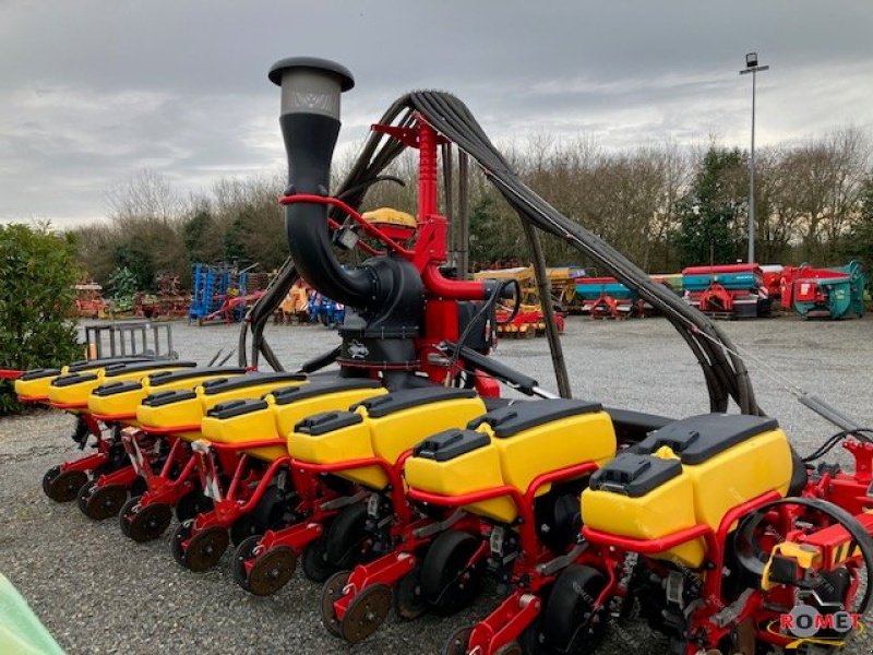 Direktsaatmaschine des Typs Väderstad TEMPO TPV12, Gebrauchtmaschine in Gennes sur glaize (Bild 1)