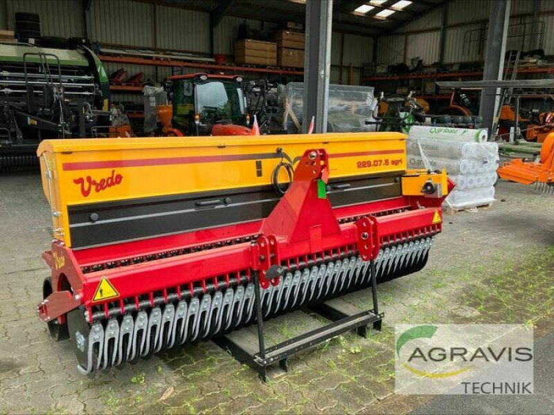 Direktsaatmaschine van het type Vredo DZ 229.07.5 AGRI GLATT, Neumaschine in Meschede-Remblinghausen (Foto 1)