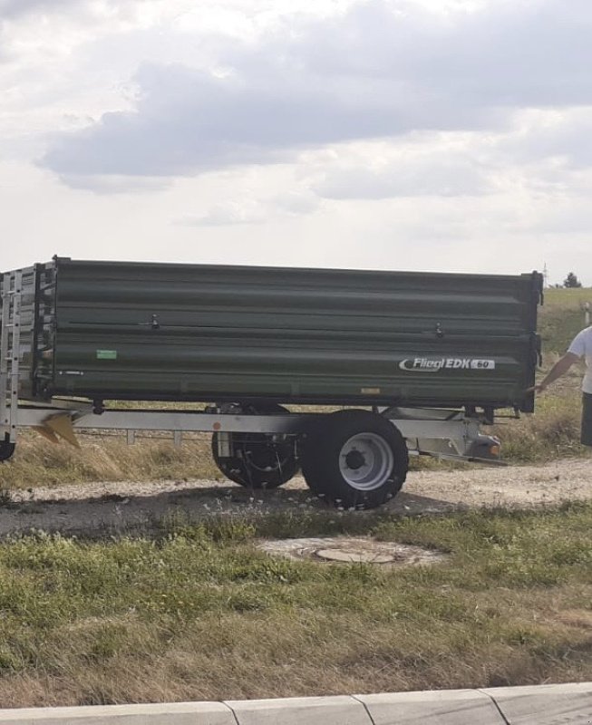 Dreiachskipper типа Fliegl EDK 60, Neumaschine в Dillingen Donau (Фотография 1)