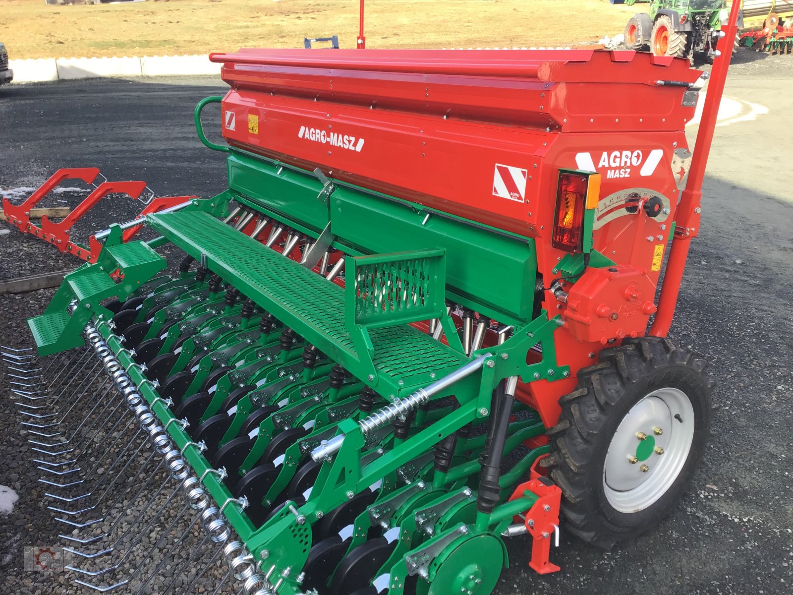 Drillmaschine tip Agro-Masz SR 300 Sämaschine elektrische Fahrgassenschaltung, Neumaschine in Tiefenbach (Poză 2)