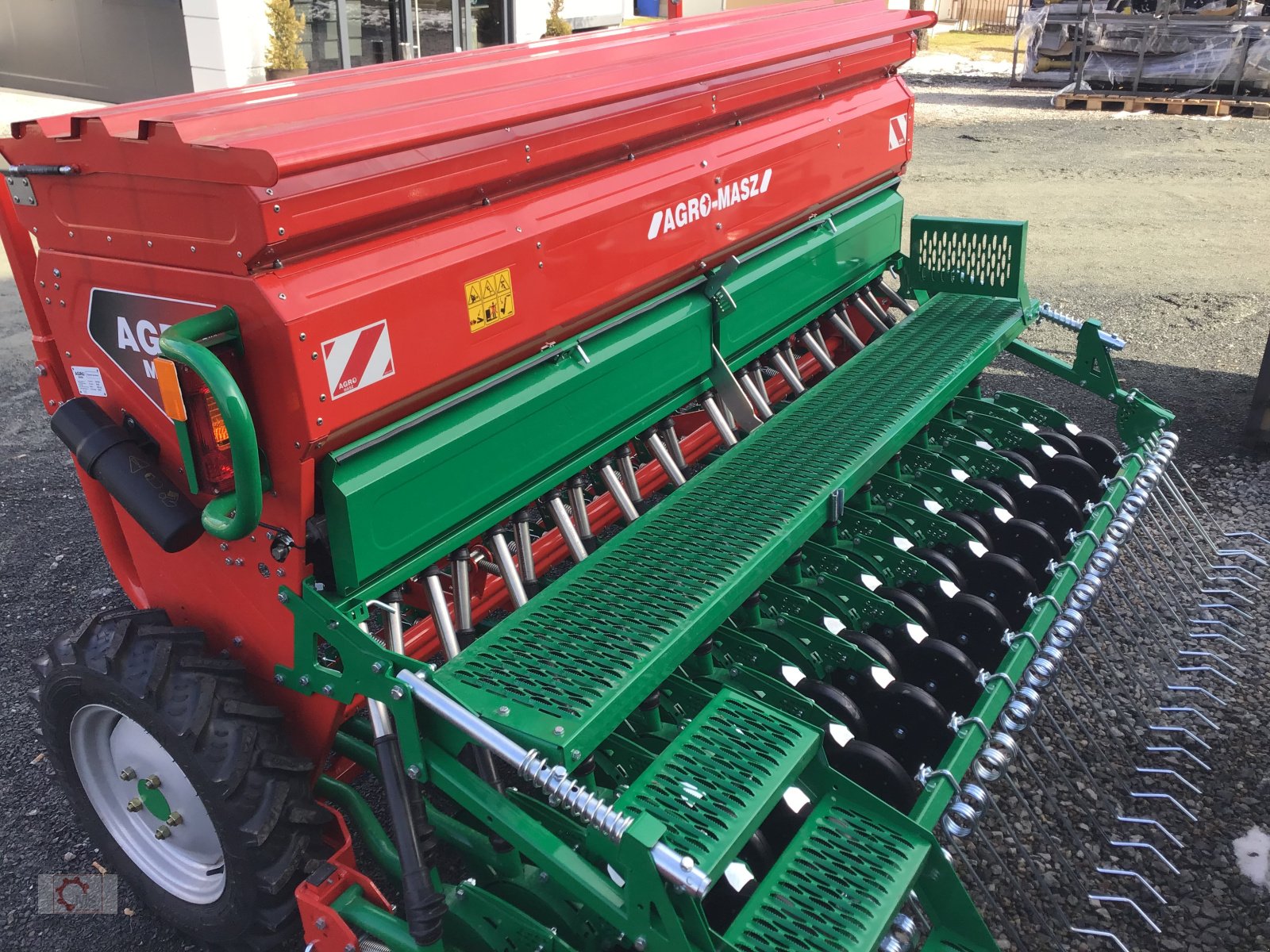 Drillmaschine van het type Agro-Masz SR 300 Sämaschine elektrische Fahrgassenschaltung, Neumaschine in Tiefenbach (Foto 5)