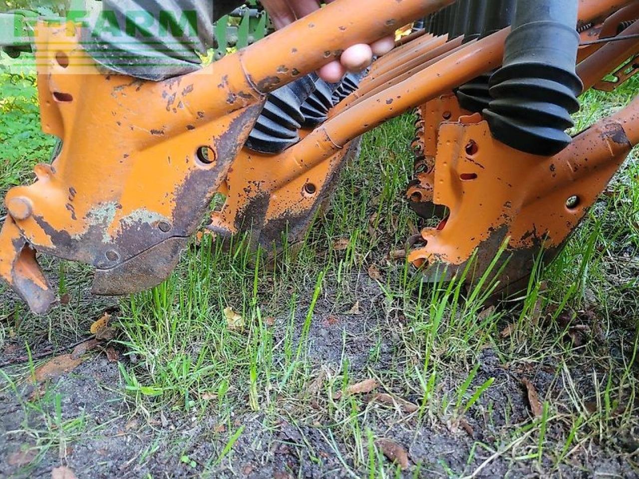 Drillmaschine van het type Amazone d8-40 super +kuhn hr 404d drillkombination, Gebrauchtmaschine in TRAVENTHAL (Foto 12)