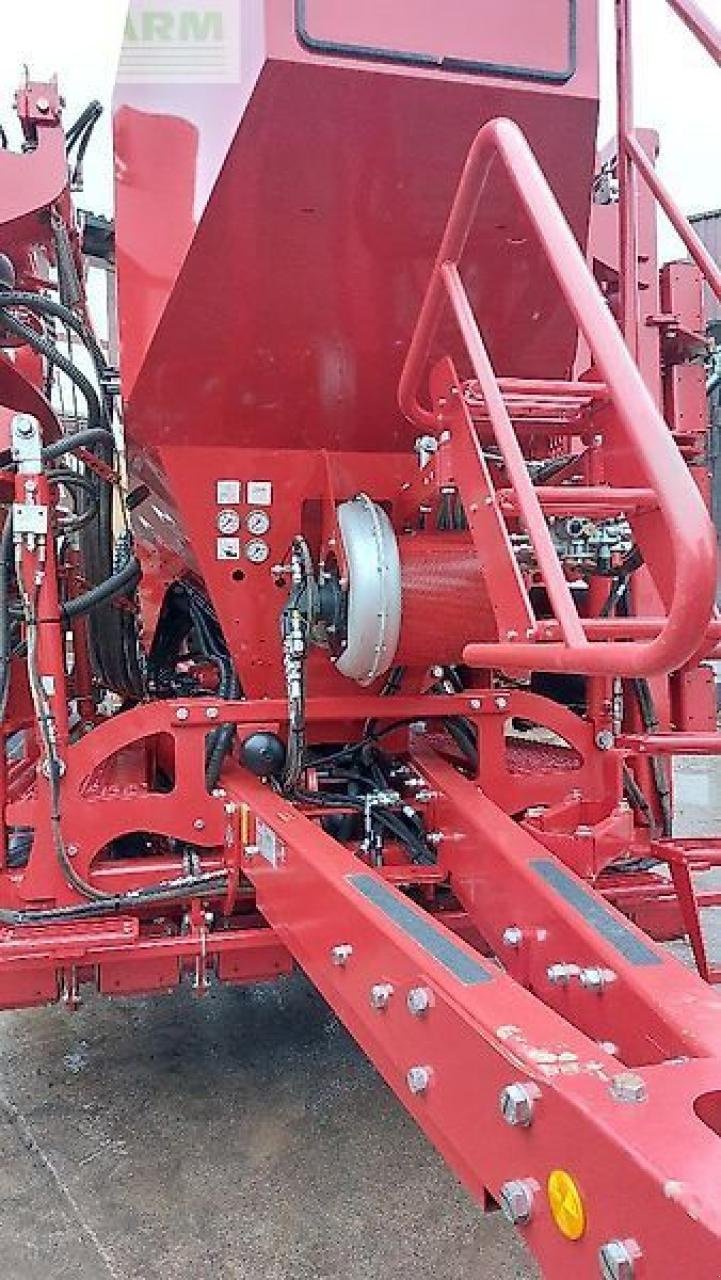 Drillmaschine des Typs Horsch avatar 6.16 sd dreifachtank, Gebrauchtmaschine in WALDKAPPEL-BISCHHAUSEN (Bild 15)