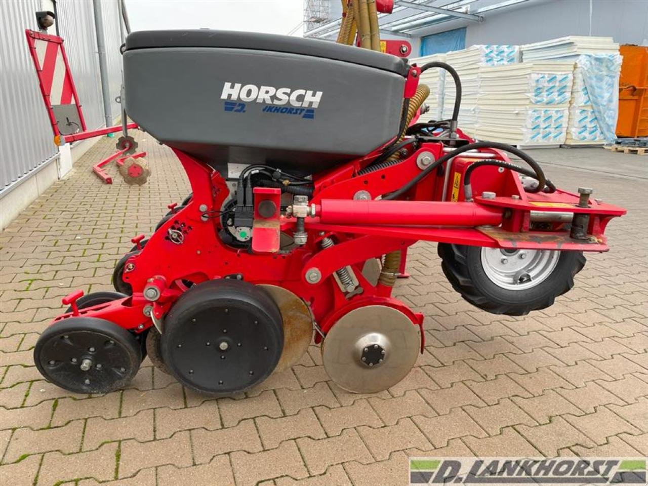 Drillmaschine van het type Horsch Maestro 8 RC + Fronttank Partner 1600, Gebrauchtmaschine in Neuenhaus (Foto 5)