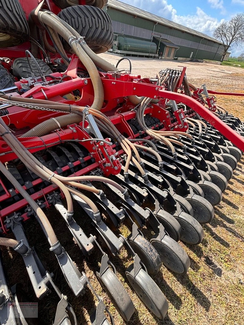 Drillmaschine des Typs Horsch Pronto 6 KE mit Kreiselegge, Gebrauchtmaschine in Neubrandenburg (Bild 7)