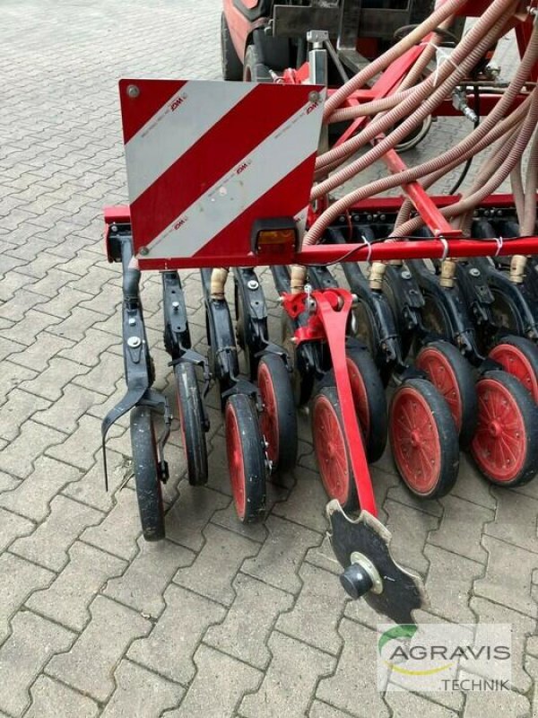 Drillmaschine van het type Horsch SÄSCHIENE, Gebrauchtmaschine in Northeim (Foto 4)