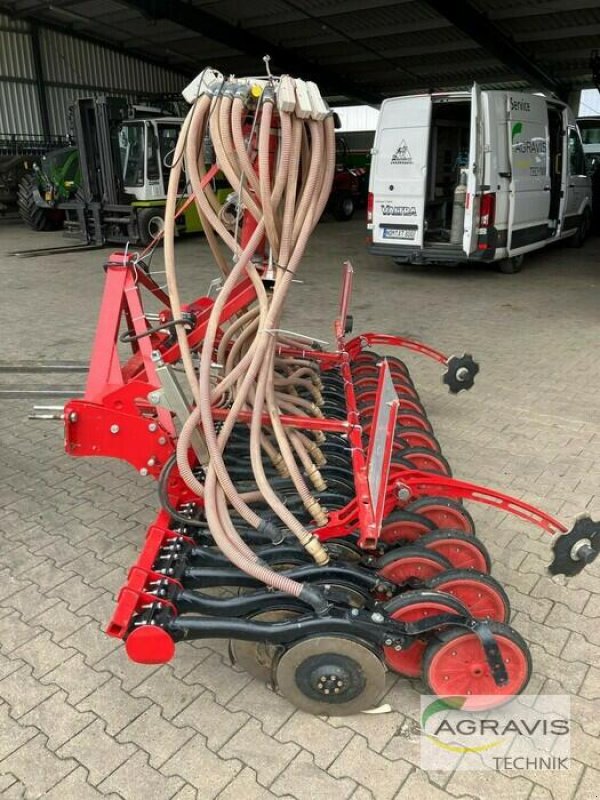 Drillmaschine van het type Horsch SÄSCHIENE, Gebrauchtmaschine in Northeim (Foto 3)