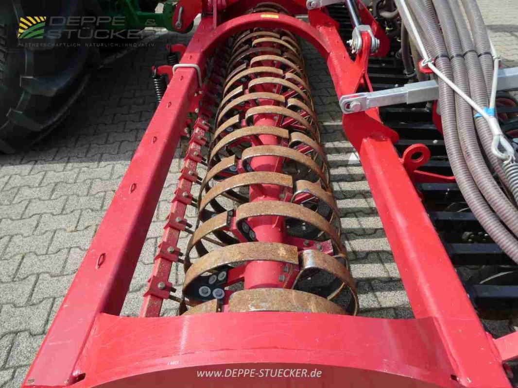 Drillmaschine des Typs Horsch Taro 6 SL mit Fronttank Partner 1600FT, Gebrauchtmaschine in Lauterberg/Barbis (Bild 10)