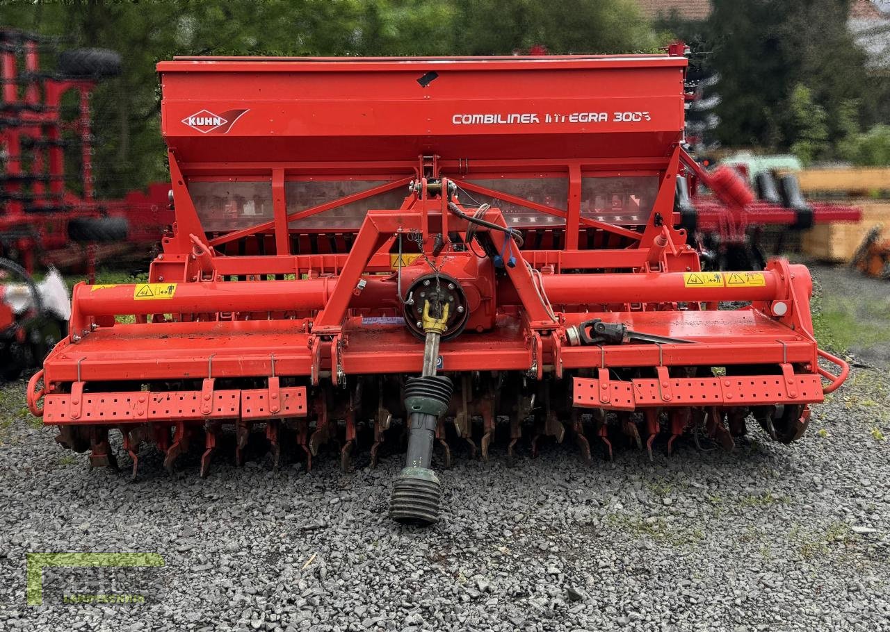 Drillmaschine del tipo Kuhn INTEGRA 3003  + EL 162-300 Zinkenrotor, Gebrauchtmaschine en Homberg/Ohm - Maulbach (Imagen 12)