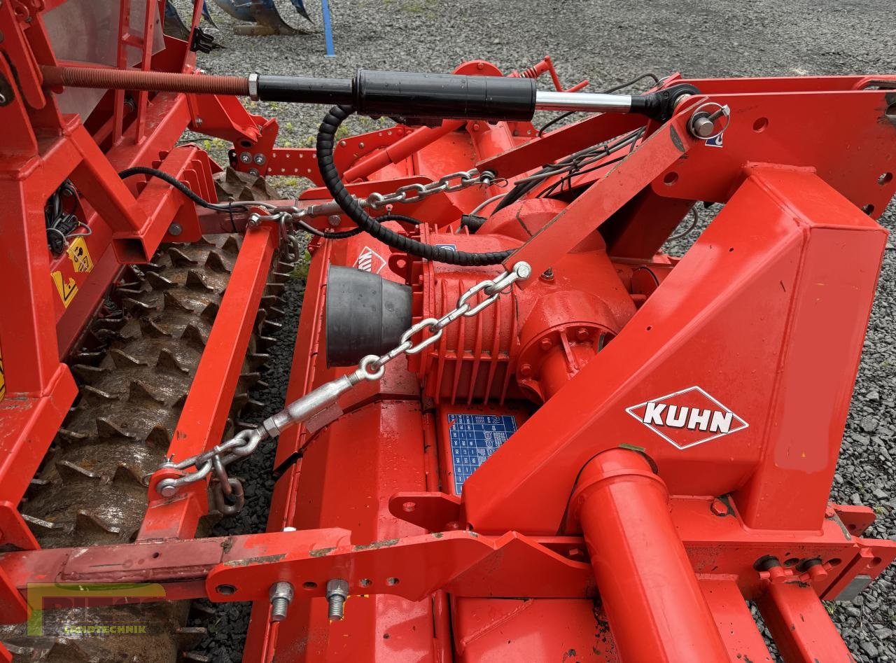 Drillmaschine van het type Kuhn INTEGRA 3003  + EL 162-300 Zinkenrotor, Gebrauchtmaschine in Homberg/Ohm - Maulbach (Foto 15)