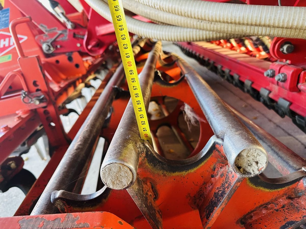 Drillmaschine du type Kuhn Kreiselegge mit Lely Sämaschine, Gebrauchtmaschine en Hohenruppersdorf (Photo 7)