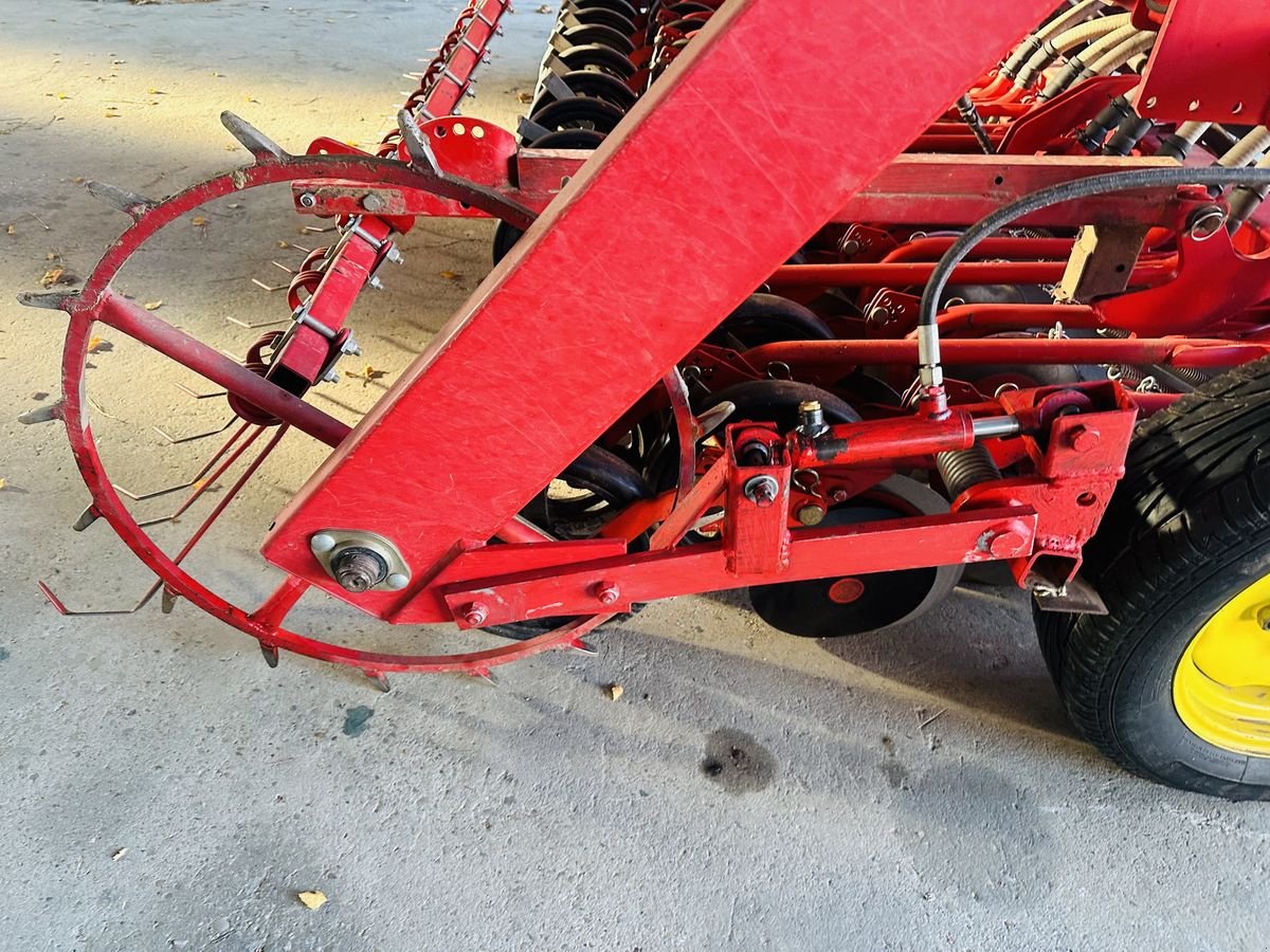 Drillmaschine du type Kuhn Kreiselegge mit Lely Sämaschine, Gebrauchtmaschine en Hohenruppersdorf (Photo 18)