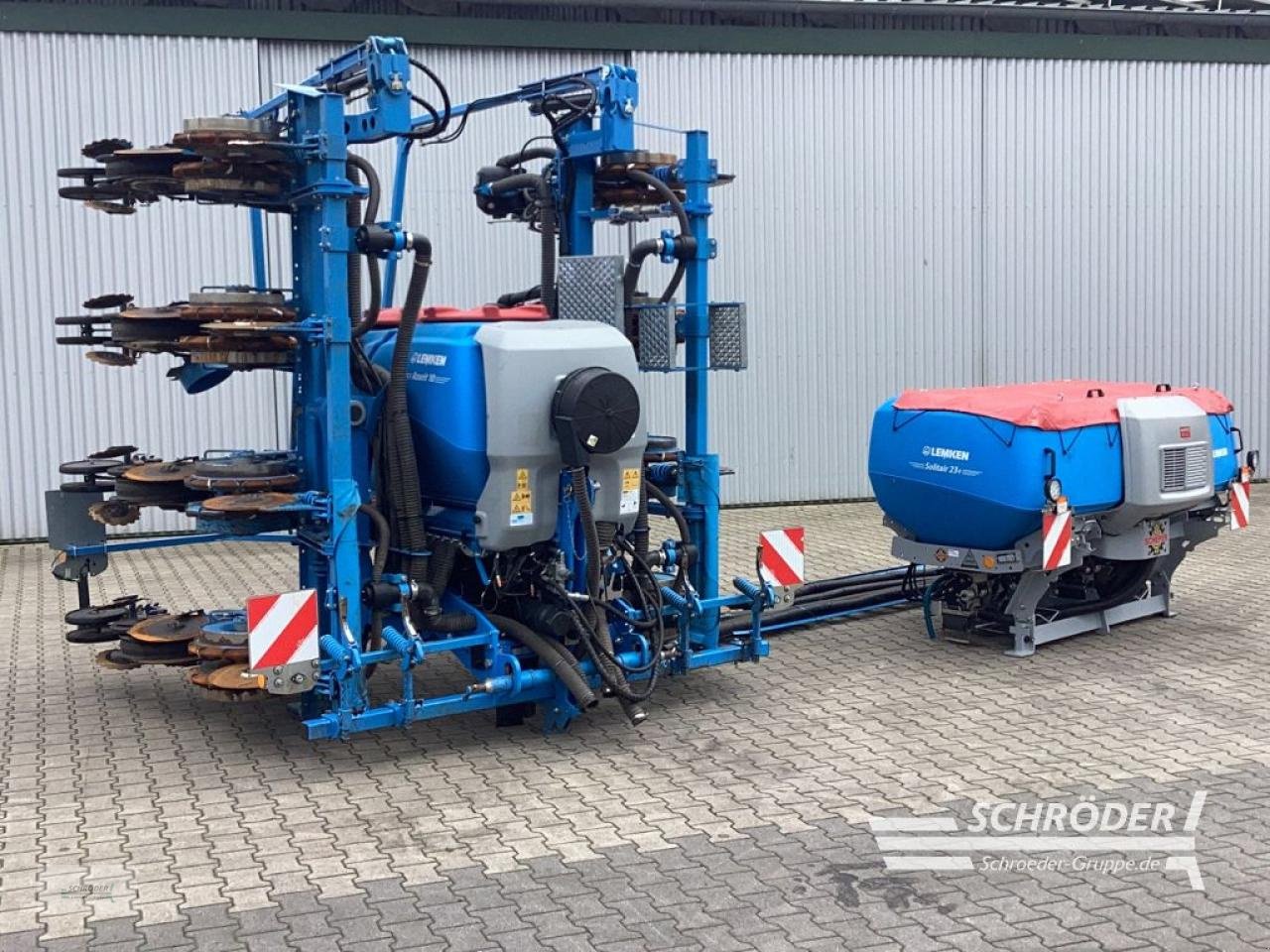 Drillmaschine del tipo Lemken AZURIT 10 K 8 / SOLITAIR 23+/1900, Gebrauchtmaschine en Lastrup (Imagen 1)