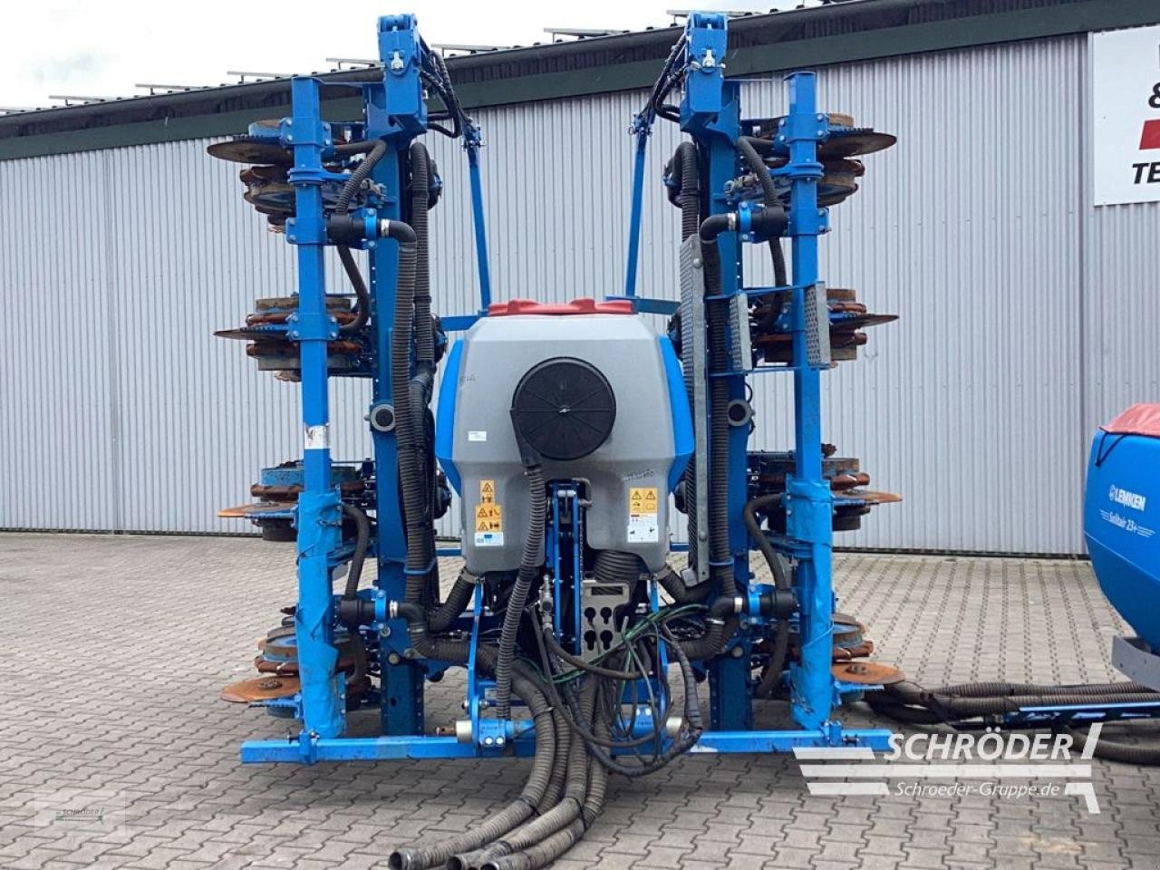 Drillmaschine del tipo Lemken AZURIT 10 K 8 / SOLITAIR 23+/1900, Gebrauchtmaschine en Lastrup (Imagen 4)