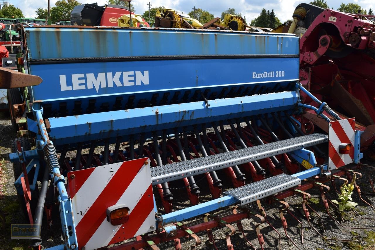 Drillmaschine Türe ait Lemken EuroDrill 300/25R, Gebrauchtmaschine içinde Oyten (resim 2)