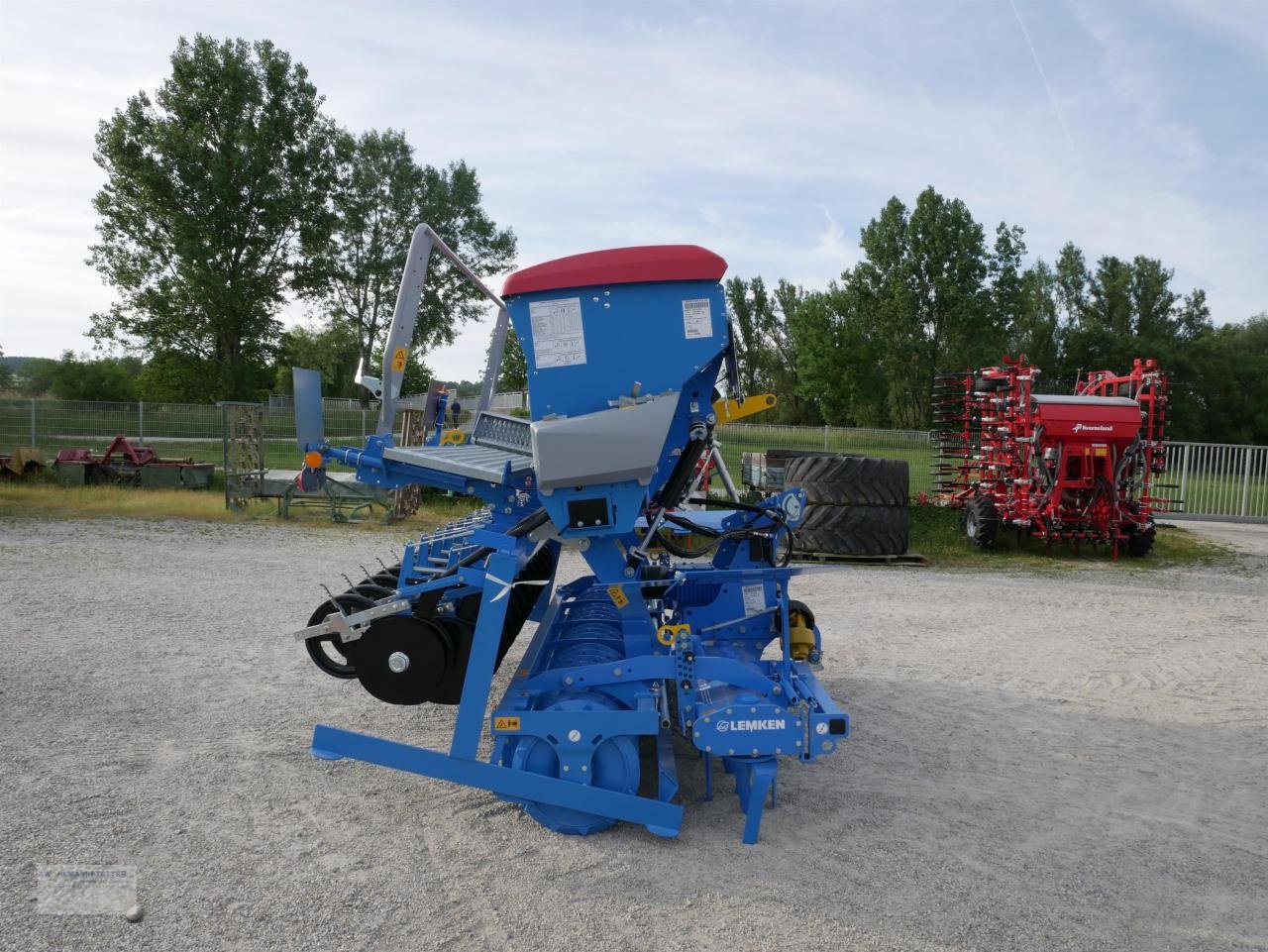 Drillmaschine del tipo Lemken SAPHIR 10/300, Neumaschine In Unterdietfurt (Immagine 2)