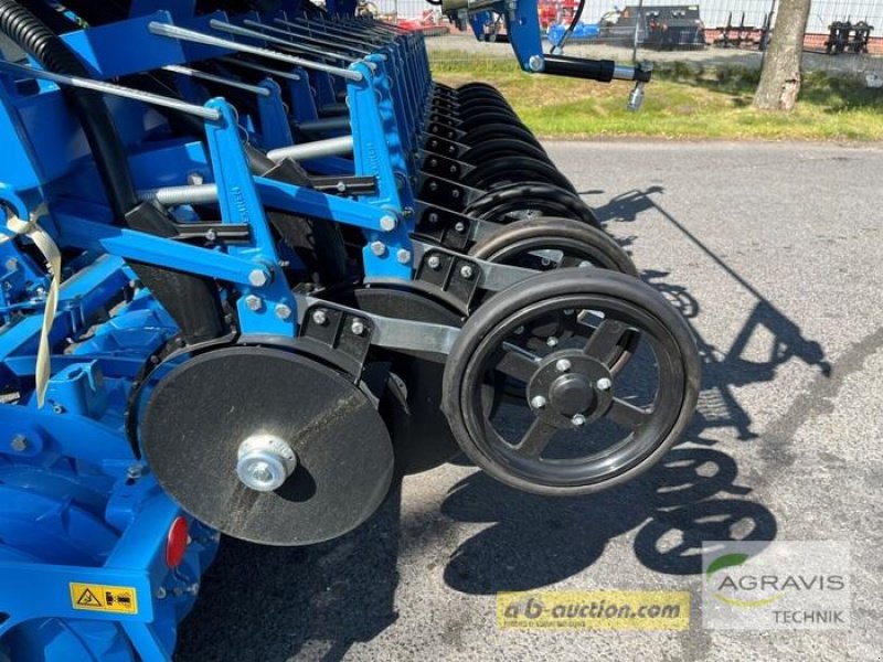 Drillmaschine of the type Lemken SAPHIR 9/300 DS-150, Gebrauchtmaschine in Meppen (Picture 5)