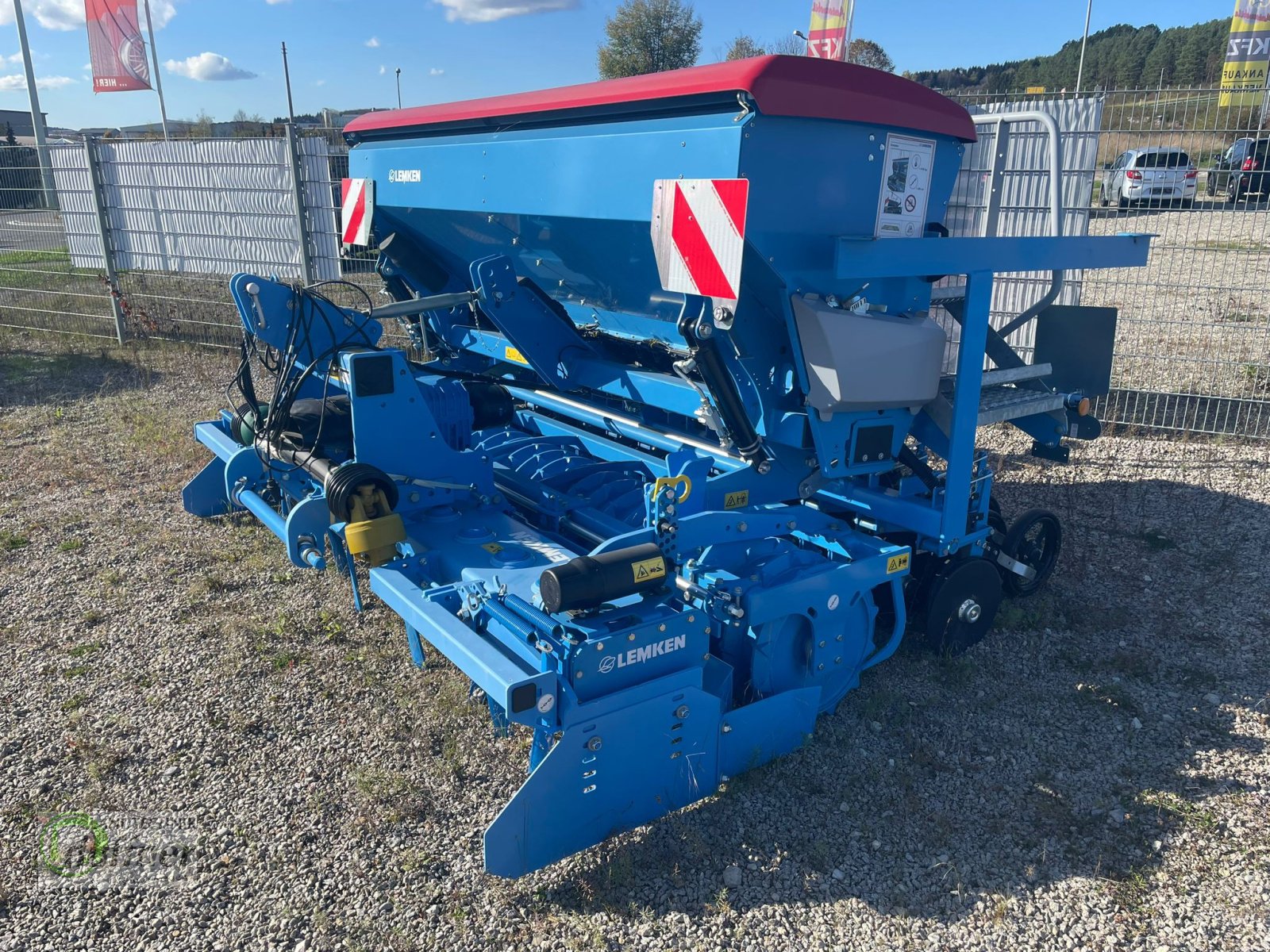 Drillmaschine tip Lemken Zirkon 12/300 mit Saphir 9/300-125, Neumaschine in Münsingen (Poză 1)