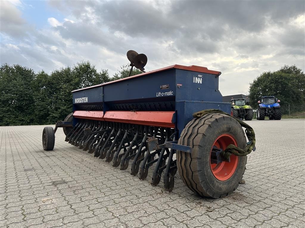 Drillmaschine типа Nordsten Lift-O-Matic 400, Gebrauchtmaschine в Gjerlev J. (Фотография 4)