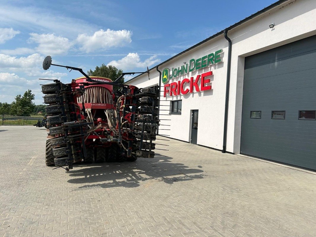 Drillmaschine du type Pöttinger TERRASEM 4000T, Gebrauchtmaschine en Mrągowo (Photo 3)