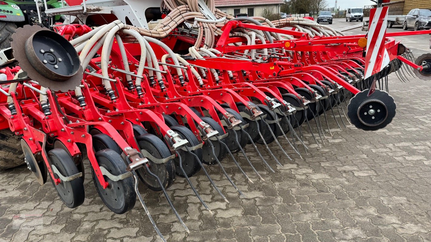 Drillmaschine van het type Pöttinger Terrasem C6 Artis, Gebrauchtmaschine in Neubrandenburg (Foto 11)