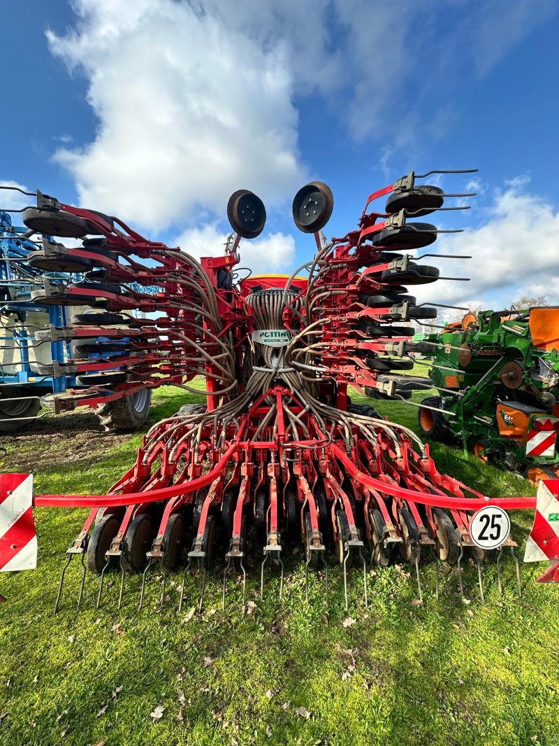 Drillmaschine des Typs Pöttinger Terrasem C6 Artis, Gebrauchtmaschine in Goldberg (Bild 4)