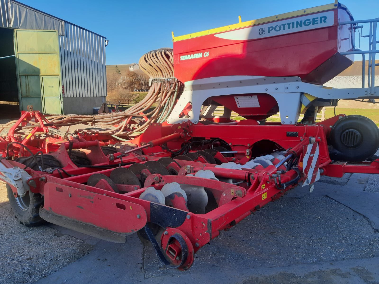 Drillmaschine van het type Pöttinger Terrasem C6, Gebrauchtmaschine in Vrbov (Foto 1)