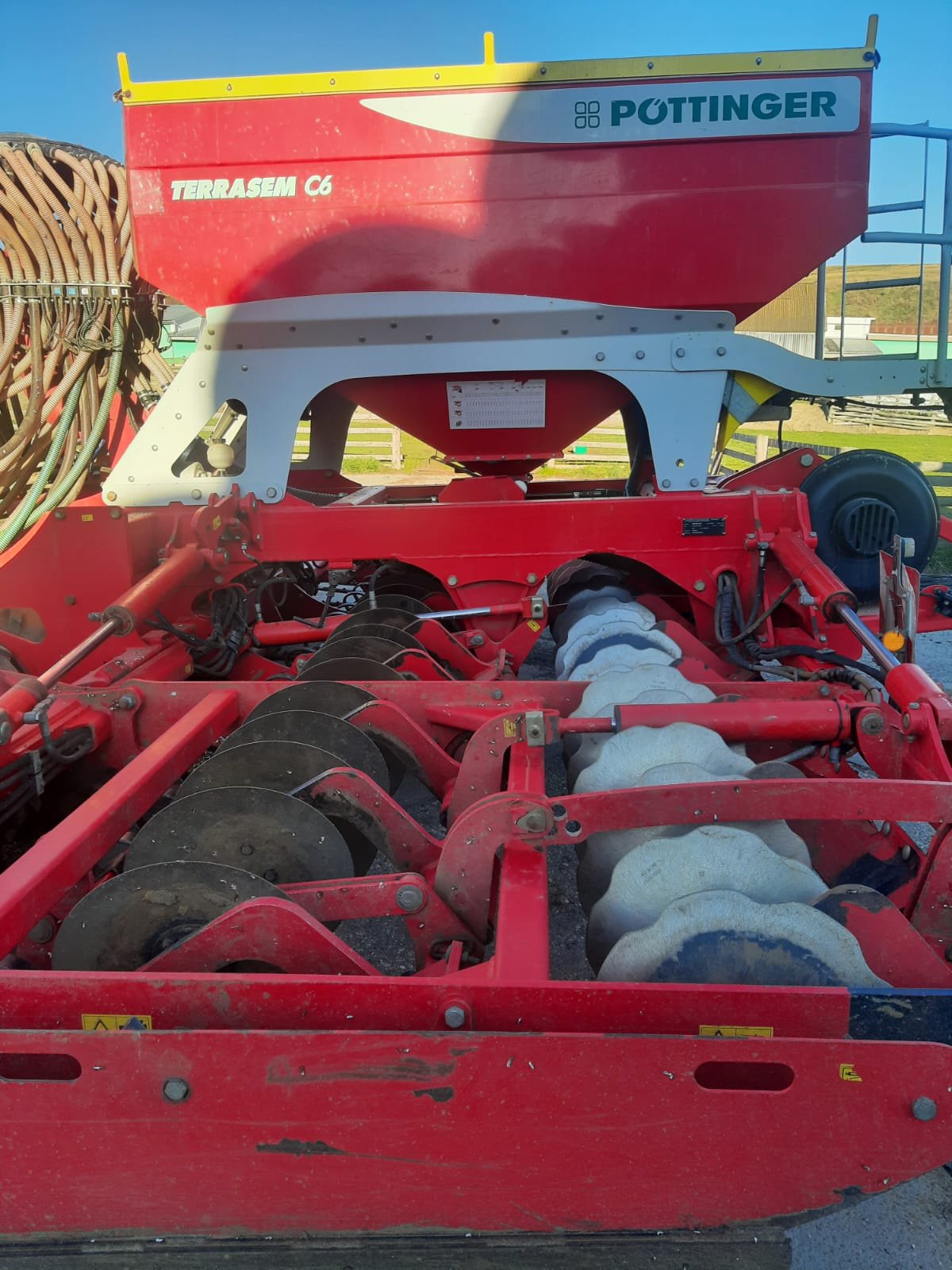 Drillmaschine van het type Pöttinger Terrasem C6, Gebrauchtmaschine in Vrbov (Foto 2)