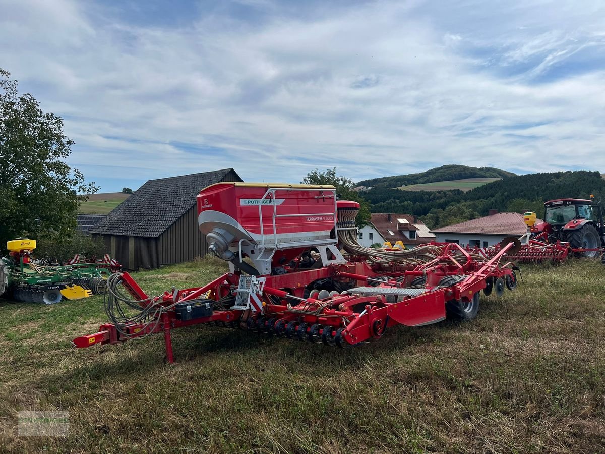 Drillmaschine van het type Pöttinger TERRASEM V 6000 D, Gebrauchtmaschine in Grieskirchen (Foto 4)