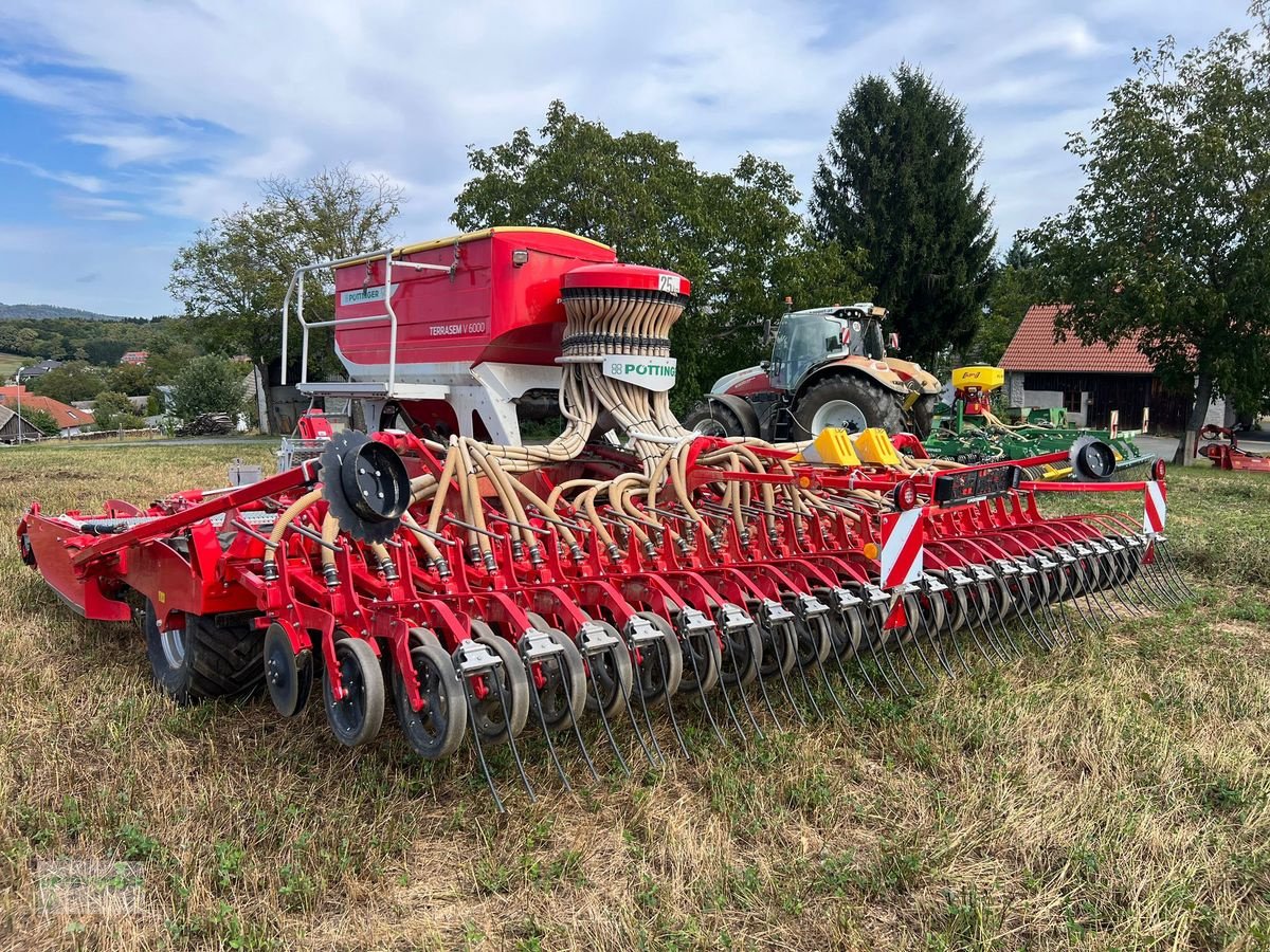 Drillmaschine van het type Pöttinger TERRASEM V 6000 D, Gebrauchtmaschine in Grieskirchen (Foto 2)