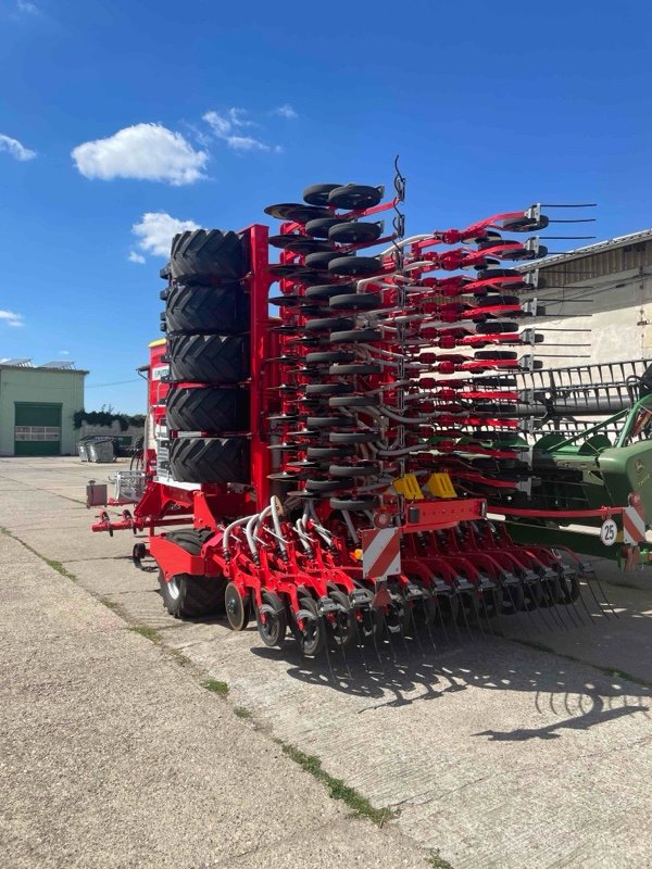 Drillmaschine van het type Pöttinger Terrasem V 8000 Classic, Gebrauchtmaschine in Kunde (Foto 4)