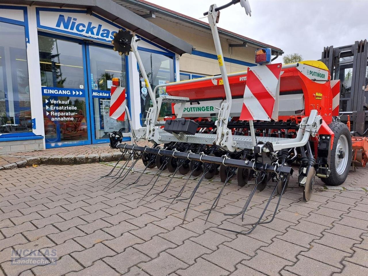 Drillmaschine van het type Pöttinger VITASEM 252, Gebrauchtmaschine in Schirradorf (Foto 7)